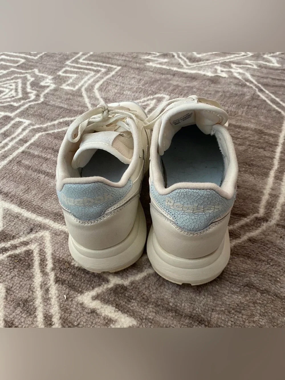 Reebok white blue